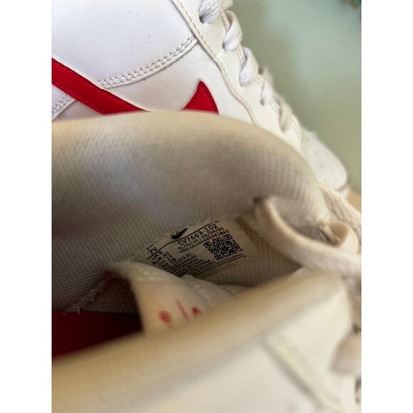 Nike Kids Sneakers Red and White - Picture 9 of 10